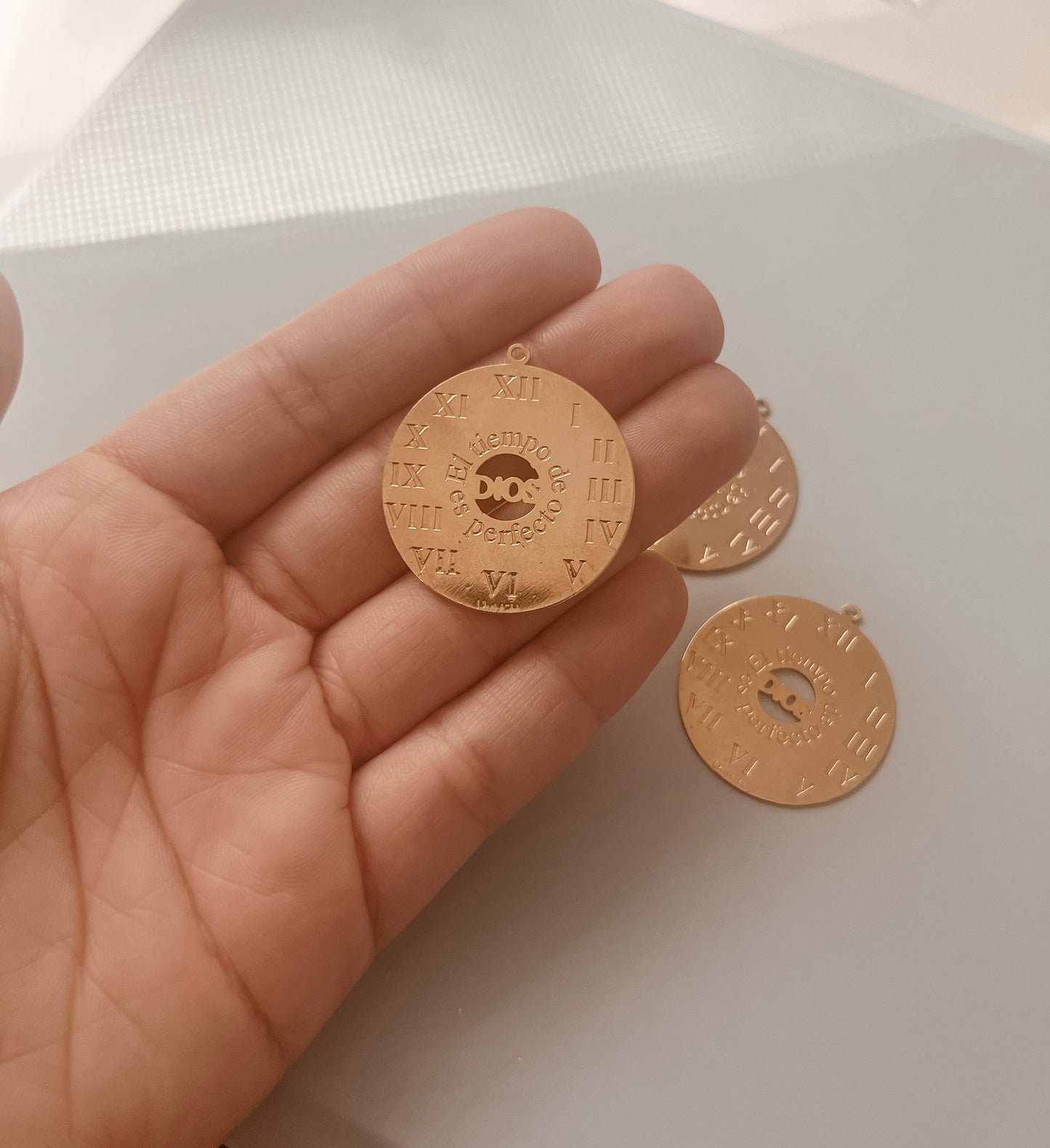 El Tiempo de Dios es perfecto Necklace