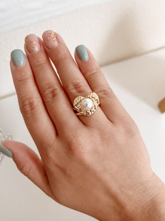 Corazón y Perla Ring