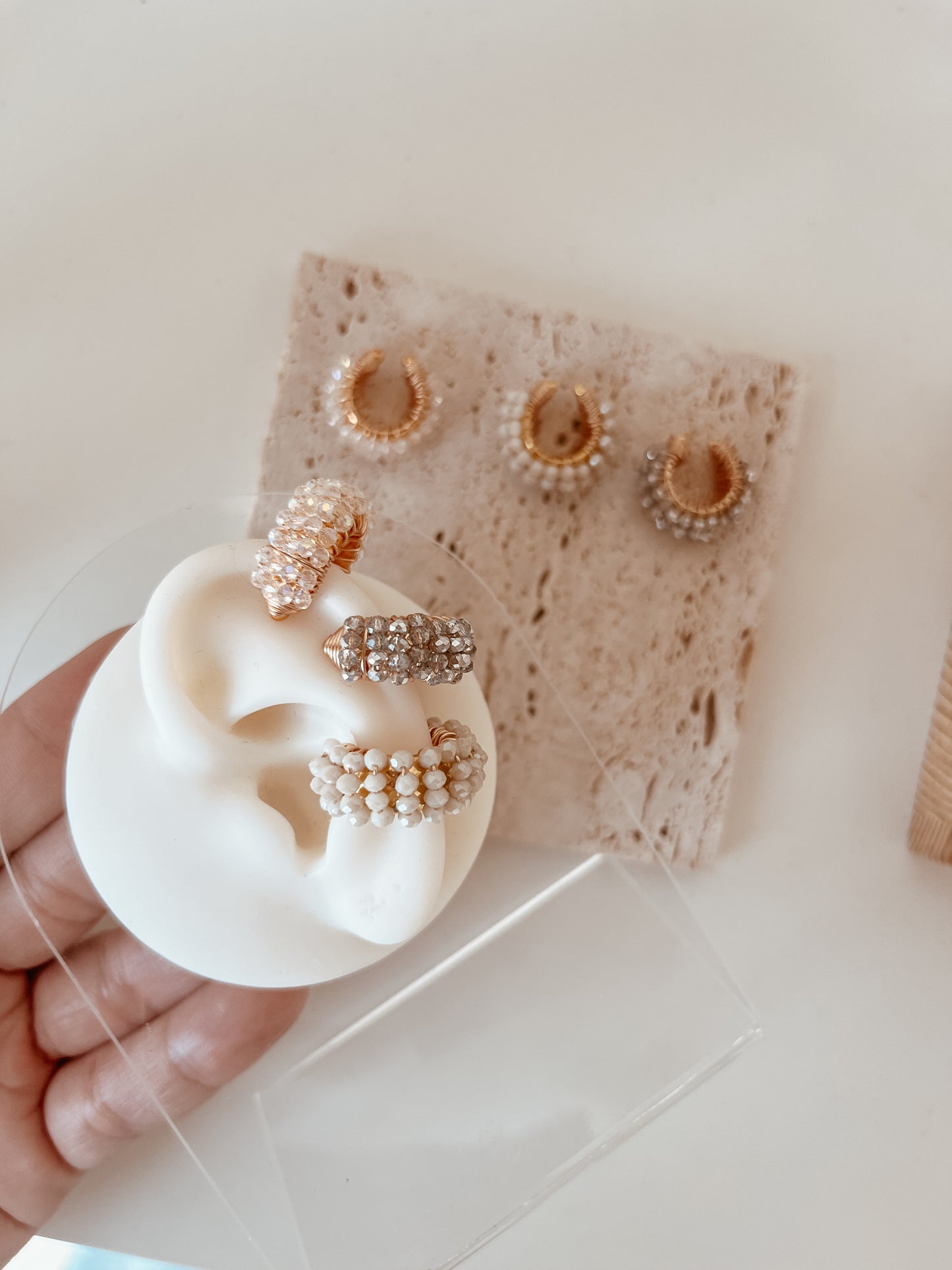 Tornasol Ear Cuff