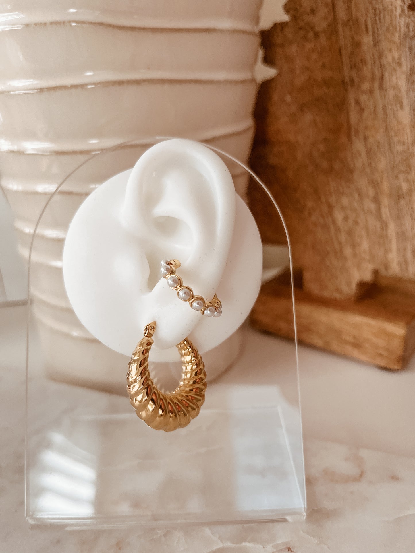 Pearls Ear Cuff