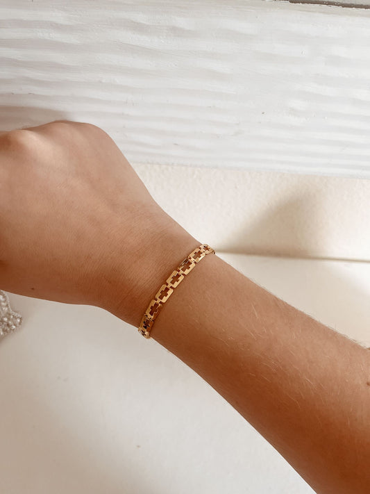 Cruz Bracelet