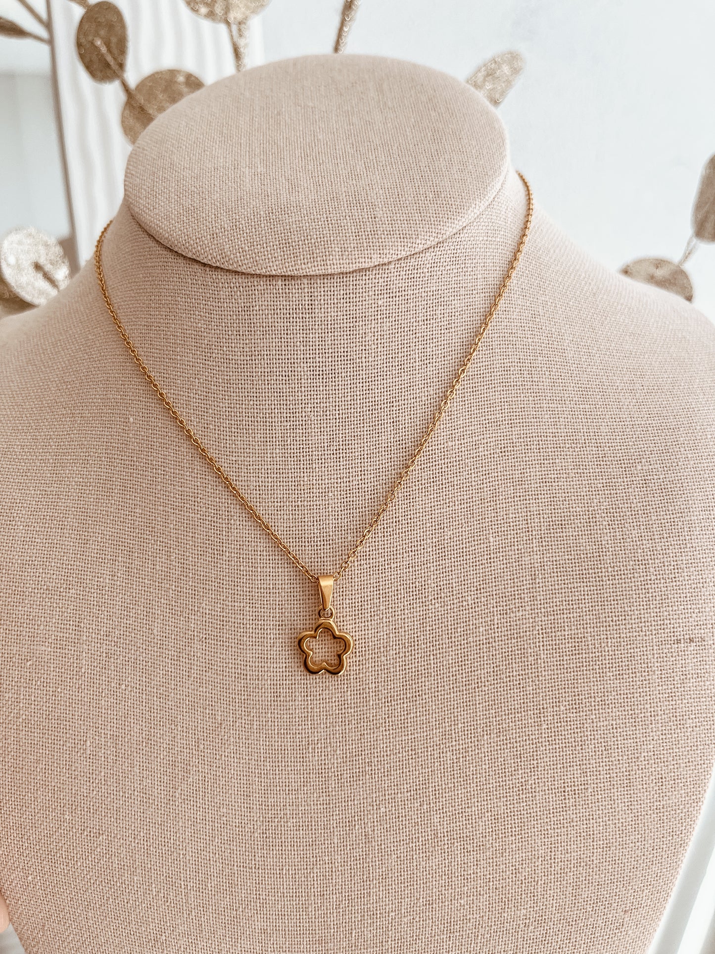 Flower Necklace